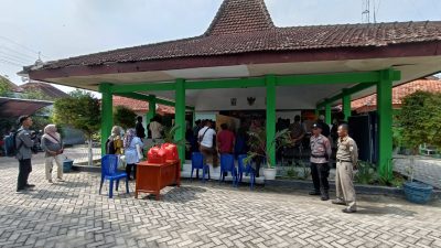 Pengamanan Rekapitulasi Hasil Pemilu di PPK, Kapolsek Malo Berikan Himbauan Kamtibmas